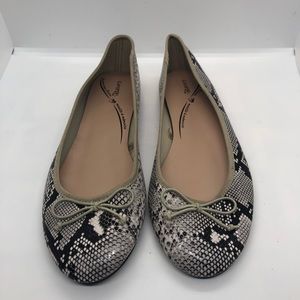 Reptile print flats with memory foam …